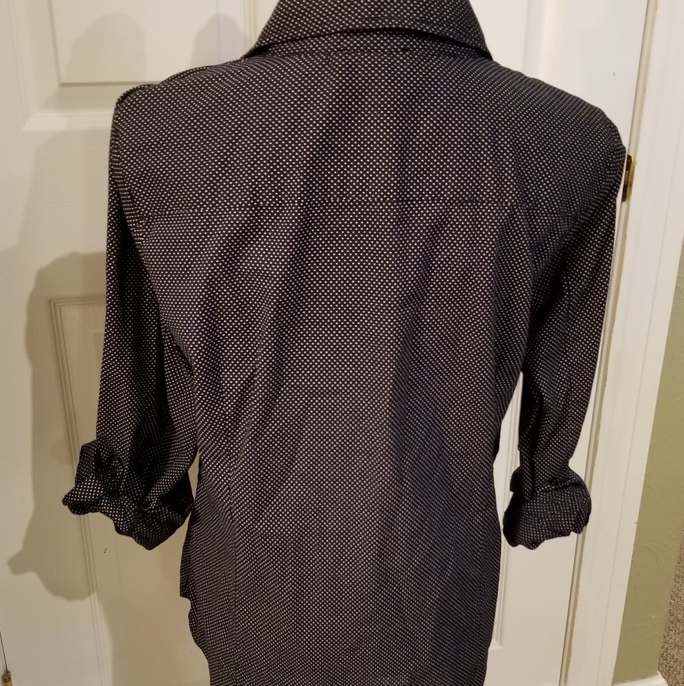 Tommy Hilfiger navy w/white polka dots Lg long sleeves 100% cotton button down - Picture 3 of 5